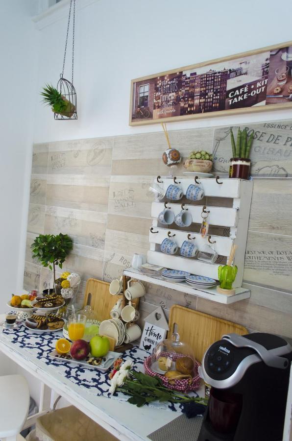 Ingrosso House Bed & Breakfast Lecce Bagian luar foto