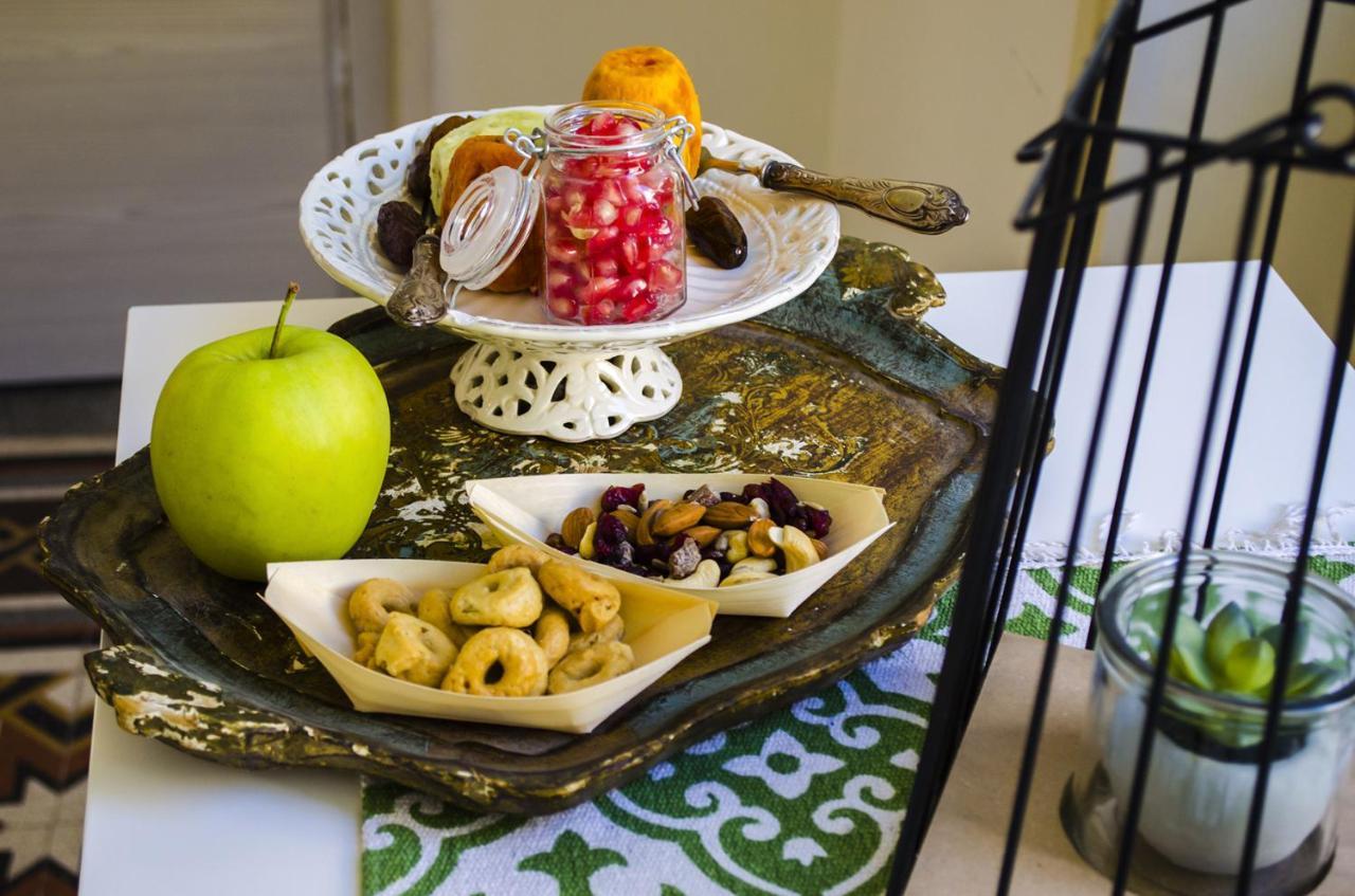Ingrosso House Bed & Breakfast Lecce Bagian luar foto