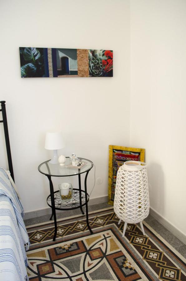 Ingrosso House Bed & Breakfast Lecce Bagian luar foto