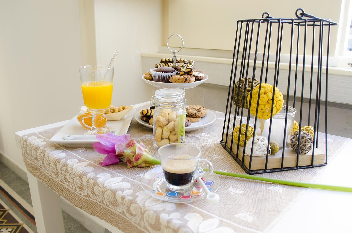 Ingrosso House Bed & Breakfast Lecce Bagian luar foto